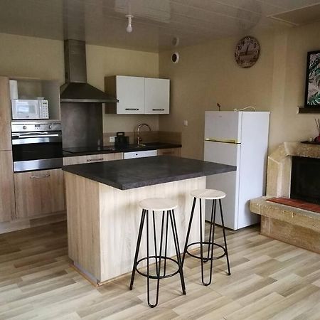 Maison Les Vieilles Cours Blosville Eksteriør billede